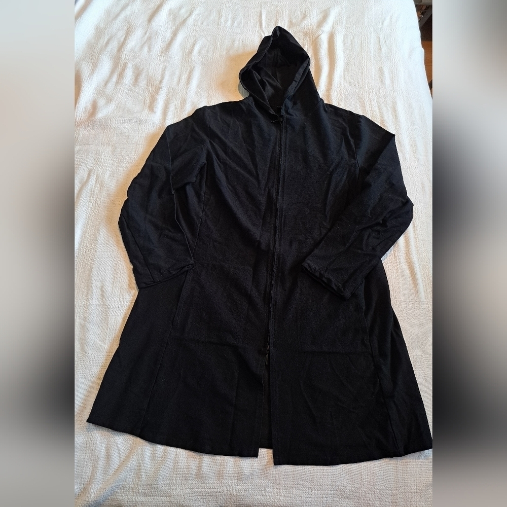 Eileen Fisher women's size M black hooded jacket 2 way zipper, pockets EUC